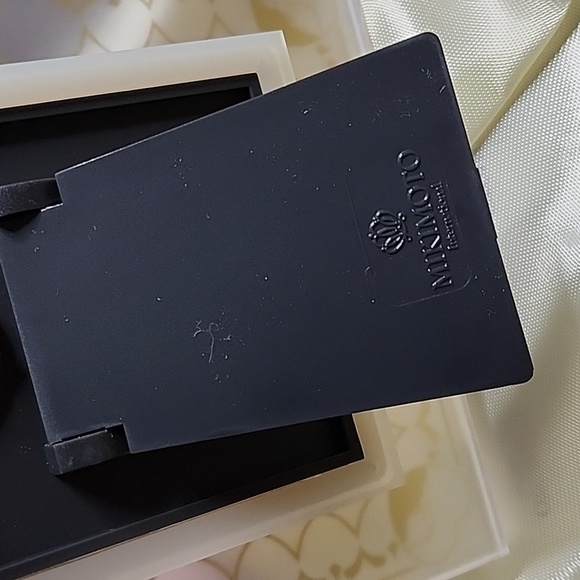 Mikimoto International Vintage 4x4 inches Photo Frame with real pearl - Picture 3 of 7